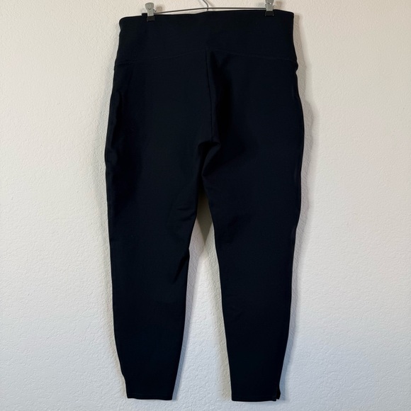 SPANX Women’s Black Leggings Sz 1X Stretch High Waist Skinny Pull On Pants Crop - Picture 2 of 9